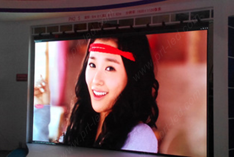 HD P2.5 Full Color Indoor LED Wall