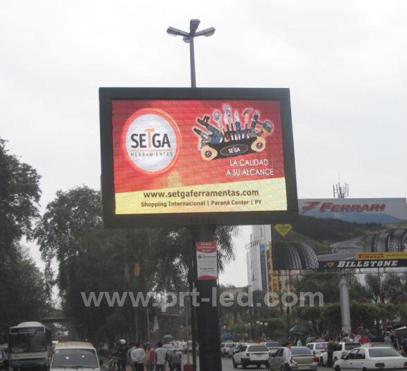 High Brightness Full Color Outdoor Advertising LED Display Screen for Roadside (P5, P6)