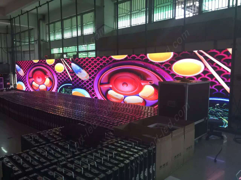 Indoor Rental P3.91 Full Color LED Display with 500*500mm Die-Casting Board