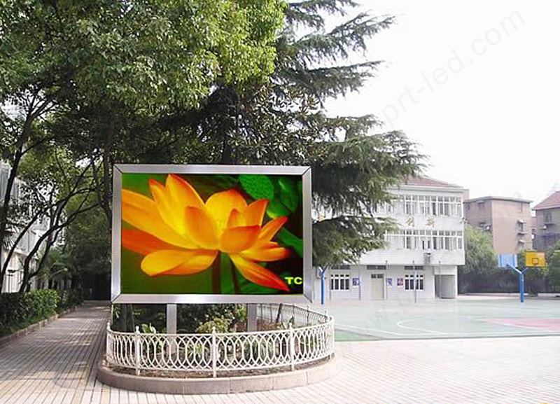 High Resolution Outdoor P5 Full Color LED Media Player Board