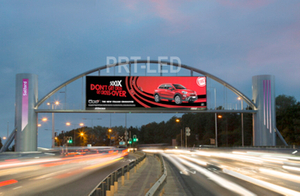 Outdoor Full Color Digital Display LED Billboard with 3.8V P10 Modules