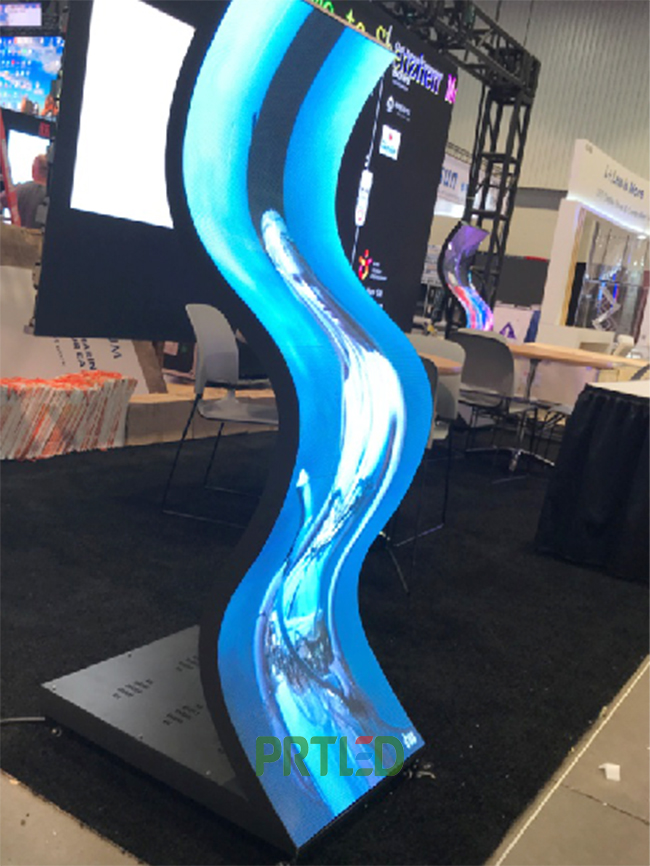 Indoor Soft LED Display Module P2.5, P2, P3 Flexible LED Panel 