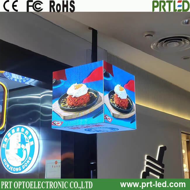 Outdoor Full Color LED Rubik Cube Screen P3.91, P4.81 with Size 500x500mm